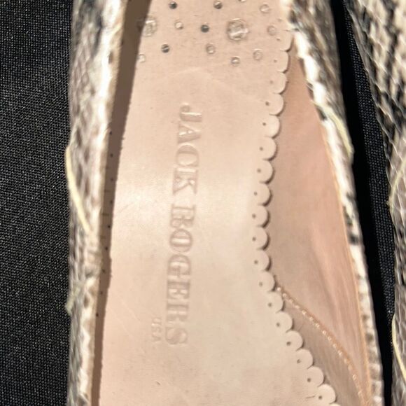 Jack Rogers Snakeskin Patterned Flats Size 5 - Picture 4 of 12